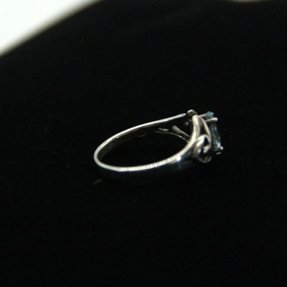 Sterling Silver 925 Blue Oval Topaz December Birthstone Ring Double Heart Size 7